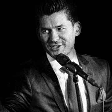 Matt Dusk in Portland